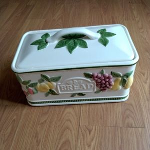 Vintage Ceramic Bread Box